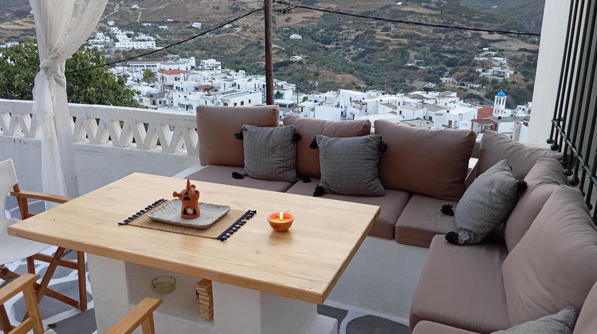 Vasiliki Castle View *